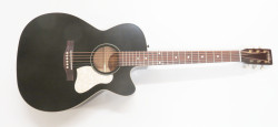 Art and Lutherie Legacy Faded Black